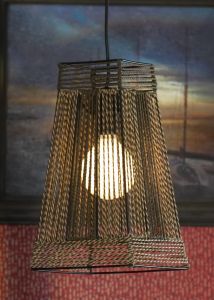 LSX-4006-01 LUSSOLE Светильник подвесной из серии Moricone, 1 лампа, чёрный, бежевый